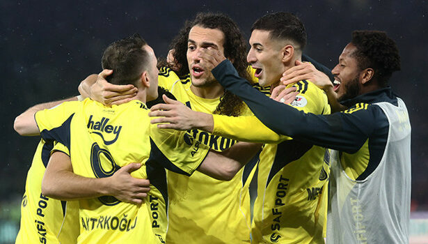 Fenerbahçe'de Kasımpaşa maçı öncesi 2 eksik! 6 oyuncu kart sınırında