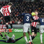 Lider Arsenal'e Brentford çelmesi!