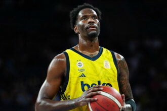 Nigel Hayes-Davis 4 milyon dolara Panathinakos'ta!