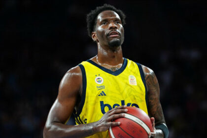 Nigel Hayes-Davis 4 milyon dolara Panathinakos'ta!