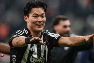 Oh'tan 126 km'lik 'tsubasa' golü!