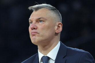 Fenerbahçe koçu Jasikevicius İsrail-İran savaşı nedeniyle Dubai'de mahsur kalmıştı! Müjde geldi