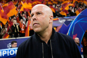 Galatasaray-Liverpool maçı sonrası Slot konuştu: Hakem, Galatasaray lehine karar verdi