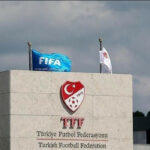 Galatasaray ve Samsunspor'un maçları resmen ertelendi! Süper Lig'de program açıklandı