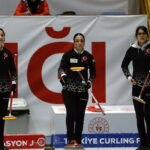 Kadınlarımızdan buzda tarihi başarı!