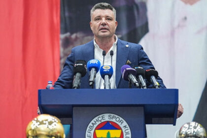 Sadettin Saran: 'Taraftarımızın da desteğiyle daha fazla kupa kazanacağız!'