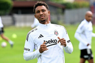 Spartak, Uduokhai'ye talip!