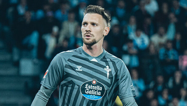 Türkiye maçı öncesi Romanya'da şoke eden sakatlık! Lucescu düşünceli